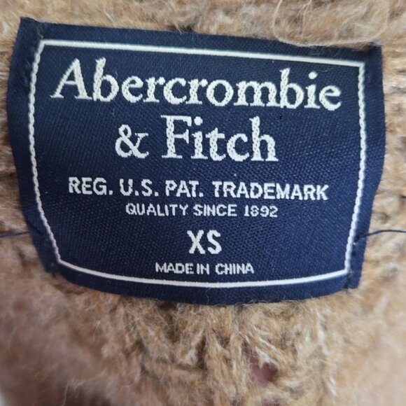 Abercrombie & Fitch Cozy Brown Women's Sweater Short Cardigan Size XS - Picture 9 of 10